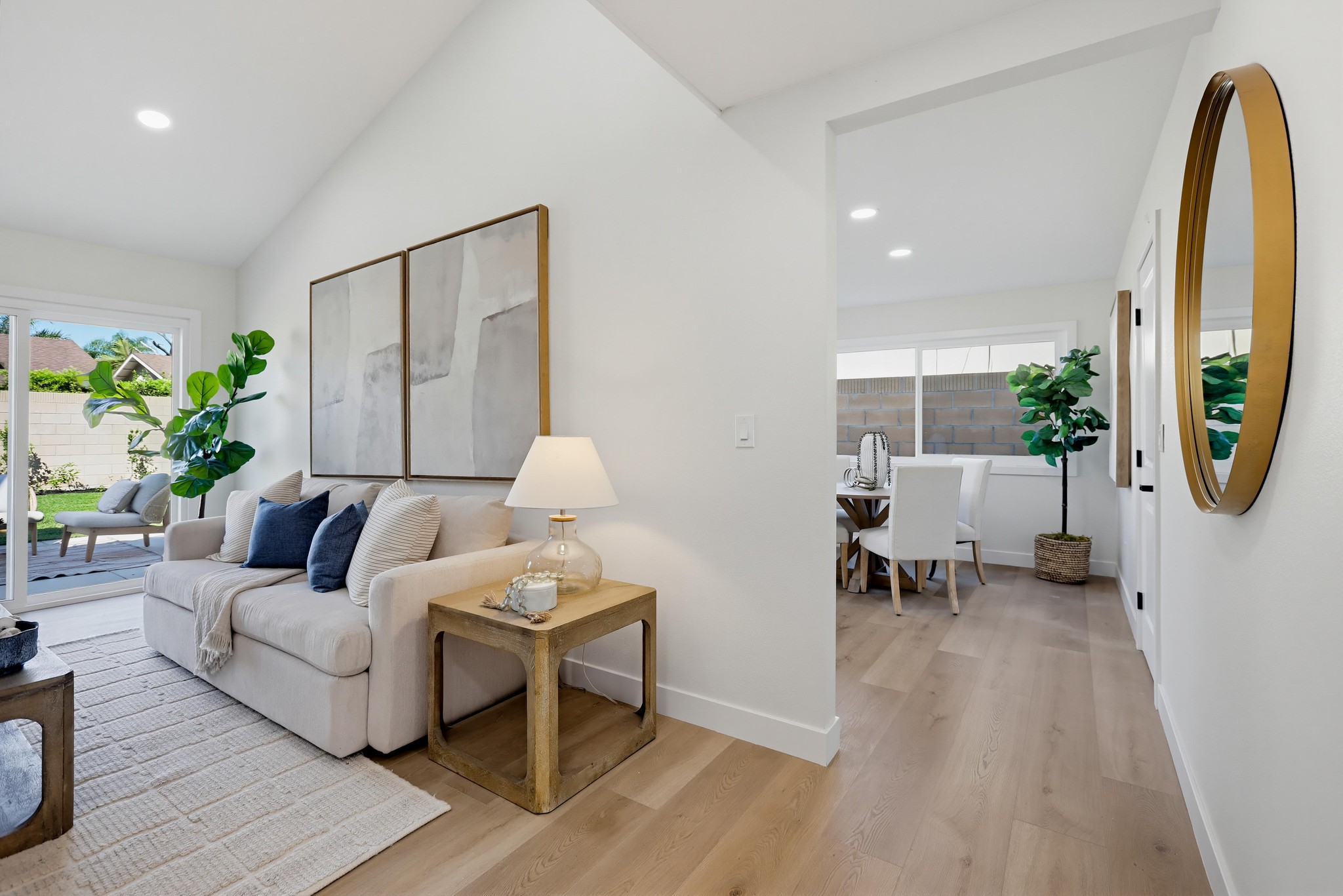 Virtual tour photo 14 of 57 for 9921 Garrett Cir