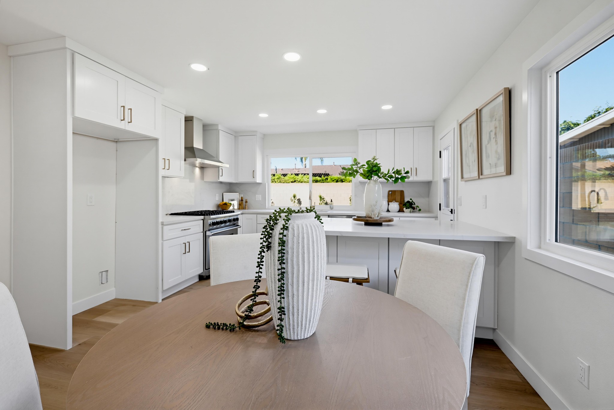 Virtual tour photo 17 of 57 for 9921 Garrett Cir