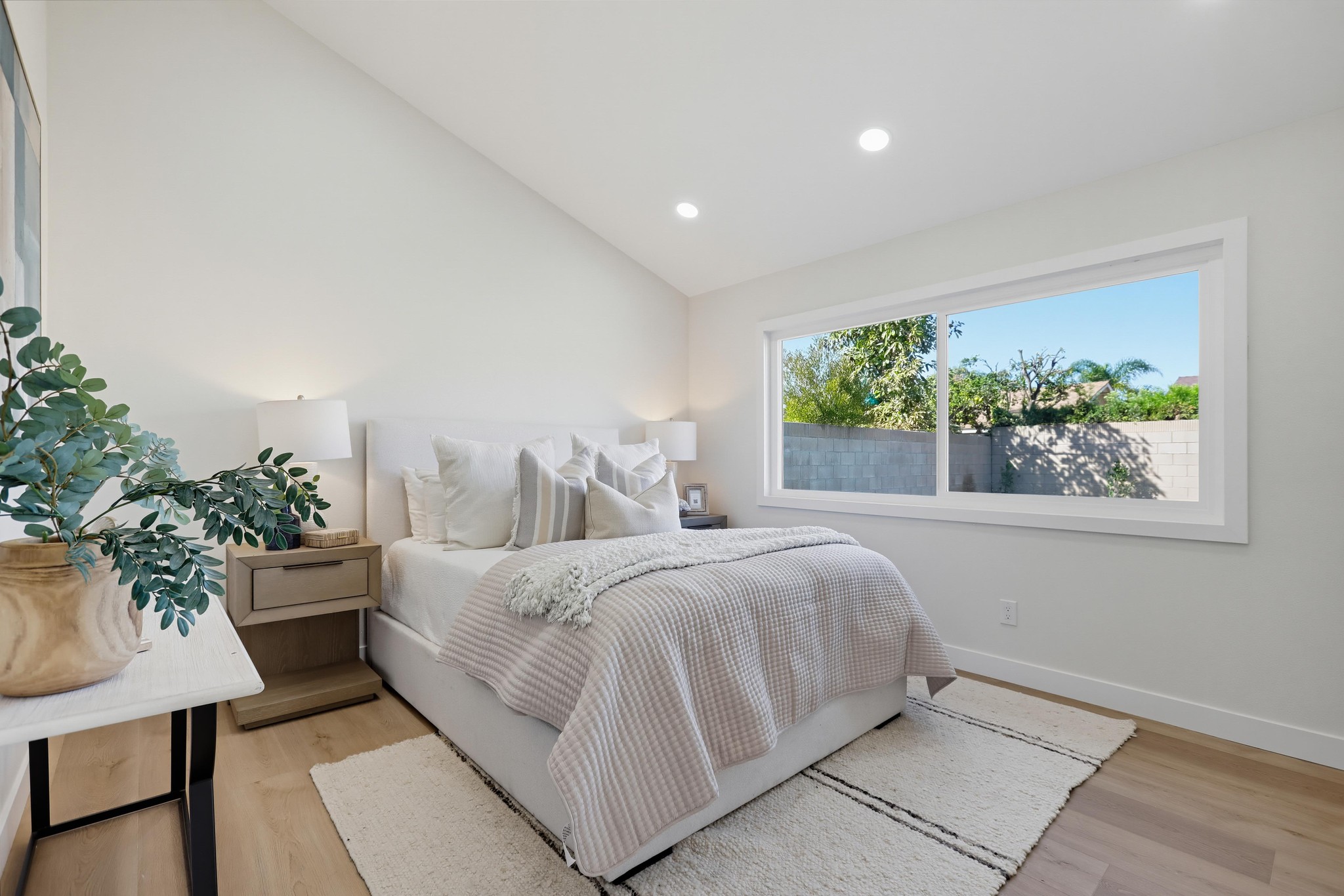 Virtual tour photo 27 of 57 for 9921 Garrett Cir