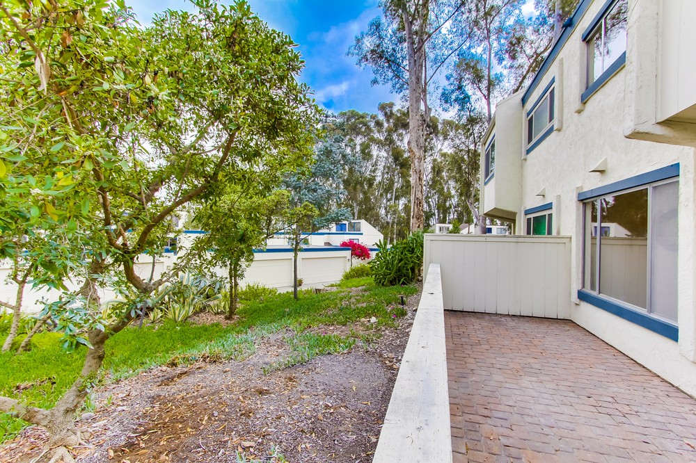Virtual tour photo 11 of 42 for 9927 Caminito Tomatillo