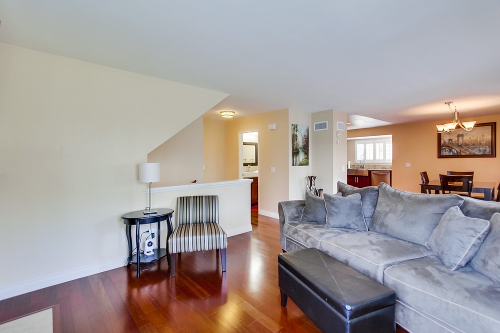 Virtual tour photo 10 of 53 for 9927 Paseo Montril