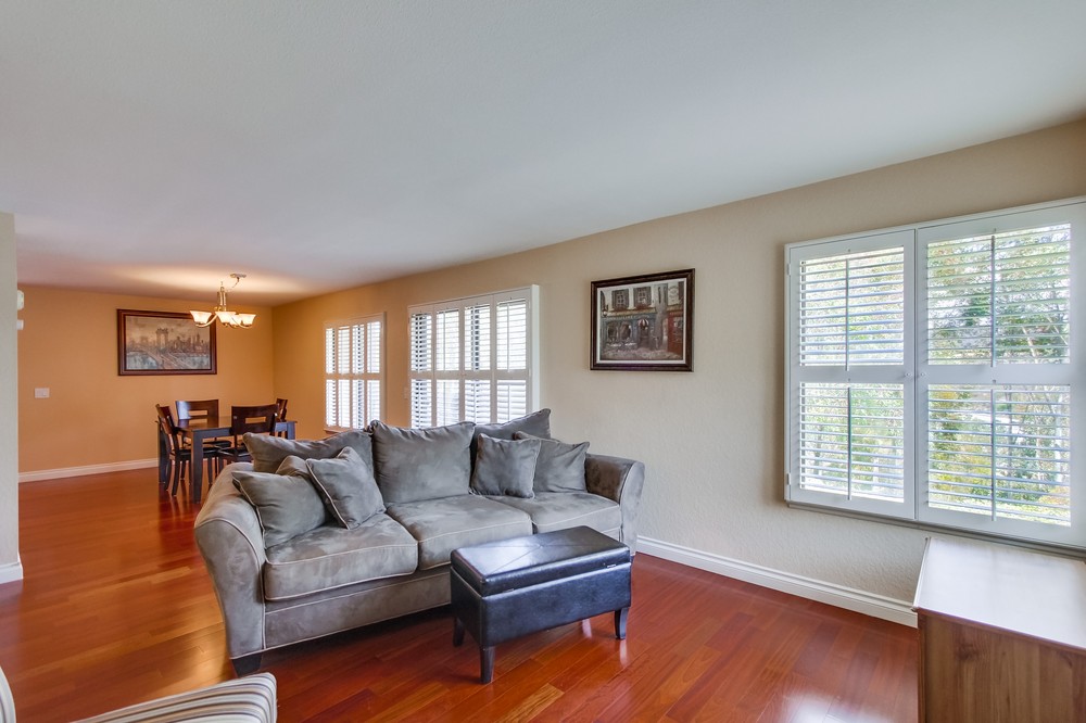 Virtual tour photo 11 of 53 for 9927 Paseo Montril