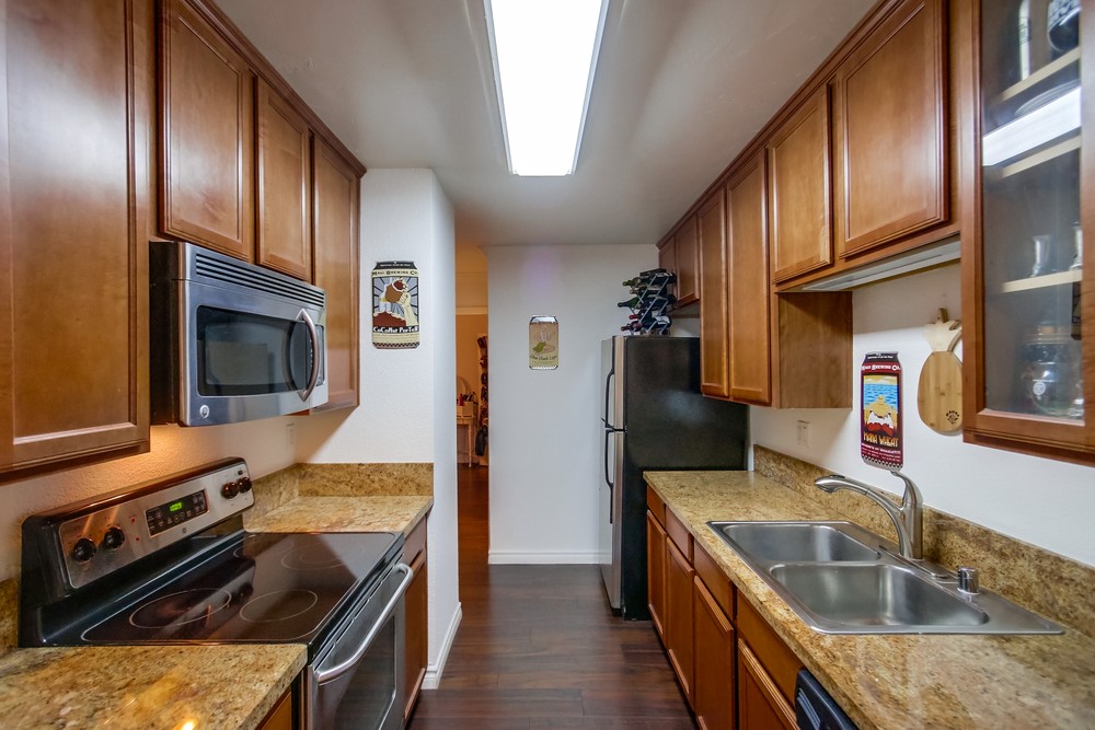 Virtual tour photo 20 of 41 for 9929 Azuaga St