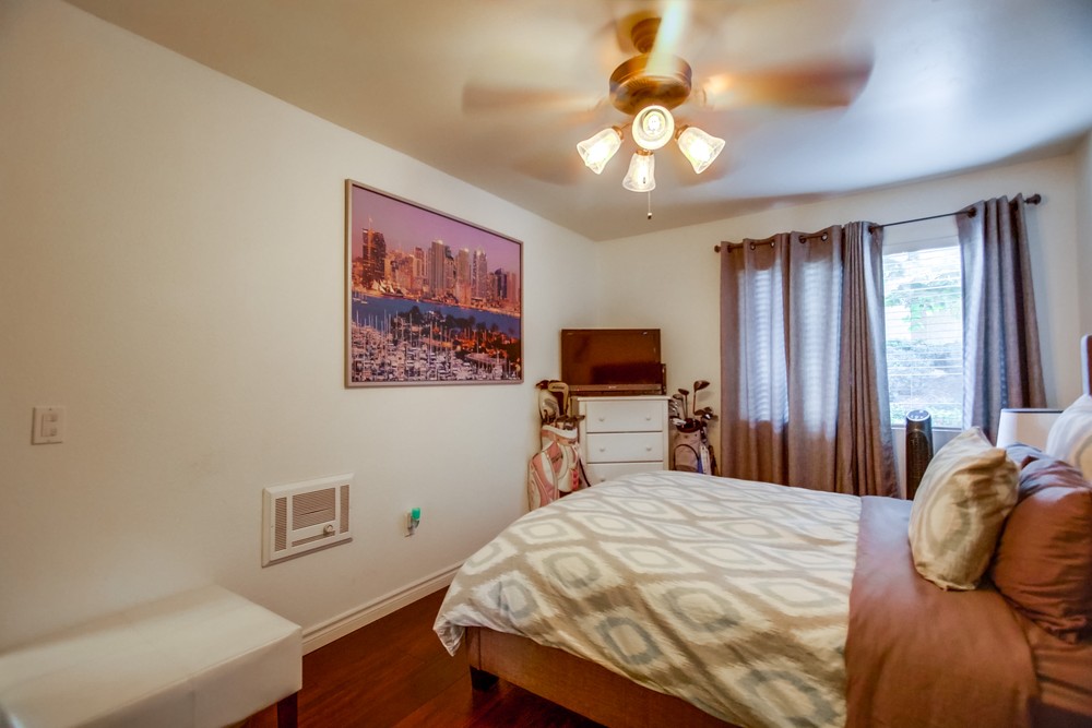 Virtual tour photo 25 of 41 for 9929 Azuaga St