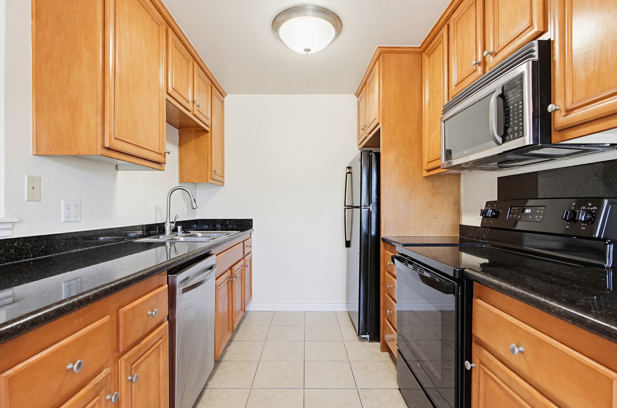 Virtual tour photo 15 of 44 for 9939 Erma Rd Unit 103