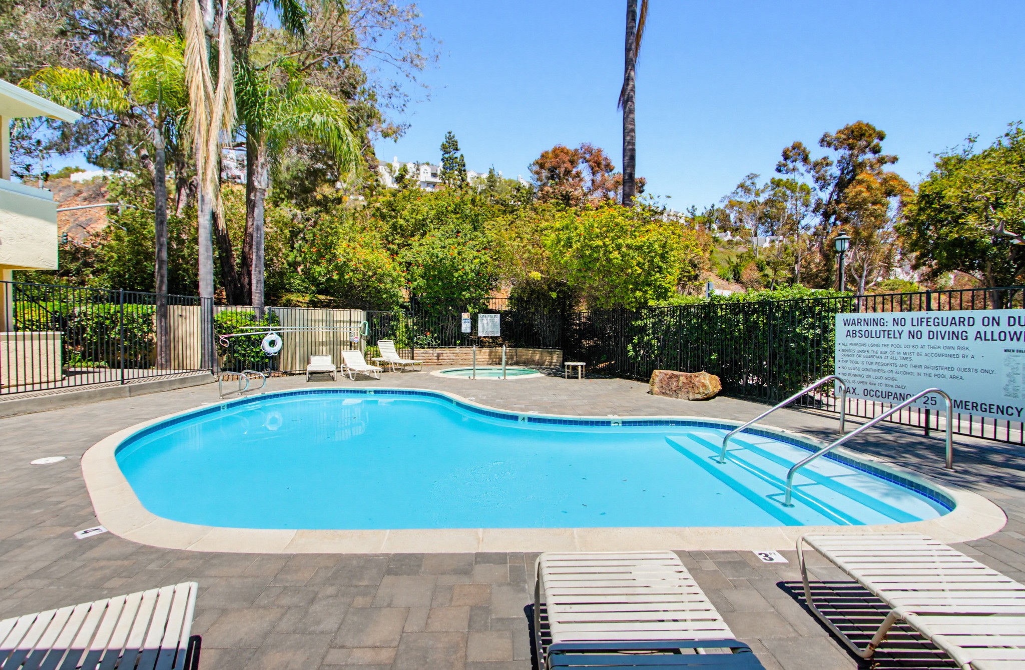 Virtual tour photo 41 of 44 for 9939 Erma Rd Unit 103