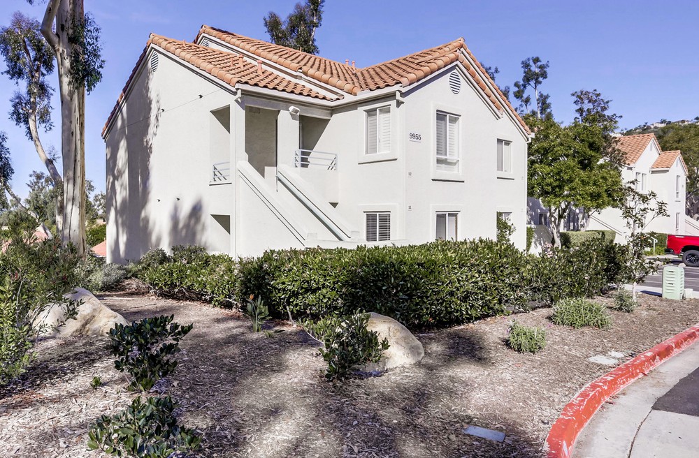 Virtual tour photo 3 of 31 for 9955 Scripps Westview Way UNIT 11