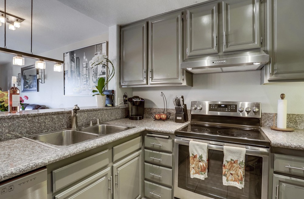 Virtual tour photo 14 of 31 for 9955 Scripps Westview Way UNIT 11