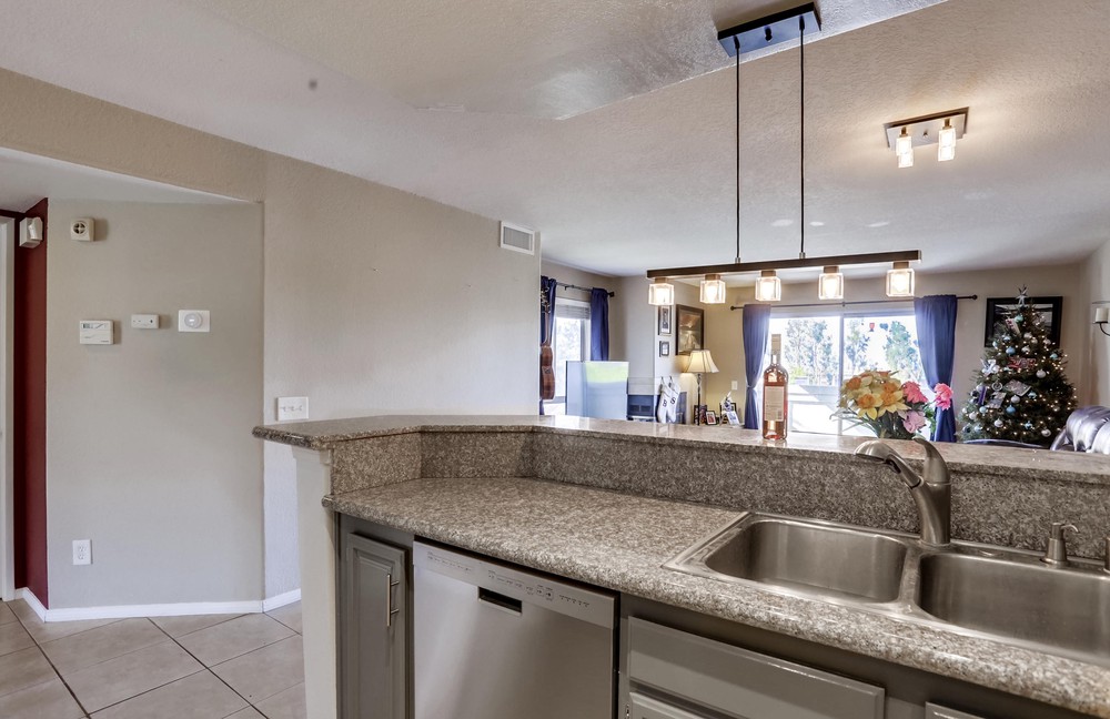 Virtual tour photo 16 of 31 for 9955 Scripps Westview Way UNIT 11