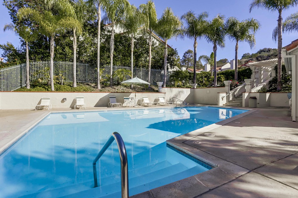 Virtual tour photo 30 of 31 for 9955 Scripps Westview Way UNIT 11