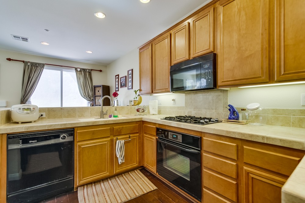 Virtual tour photo 17 of 41 for 9957 Fieldthorn Street