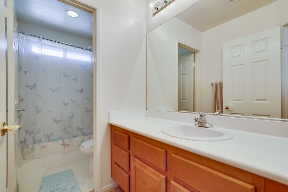 Virtual tour photo 32 of 41 for 9957 Fieldthorn Street