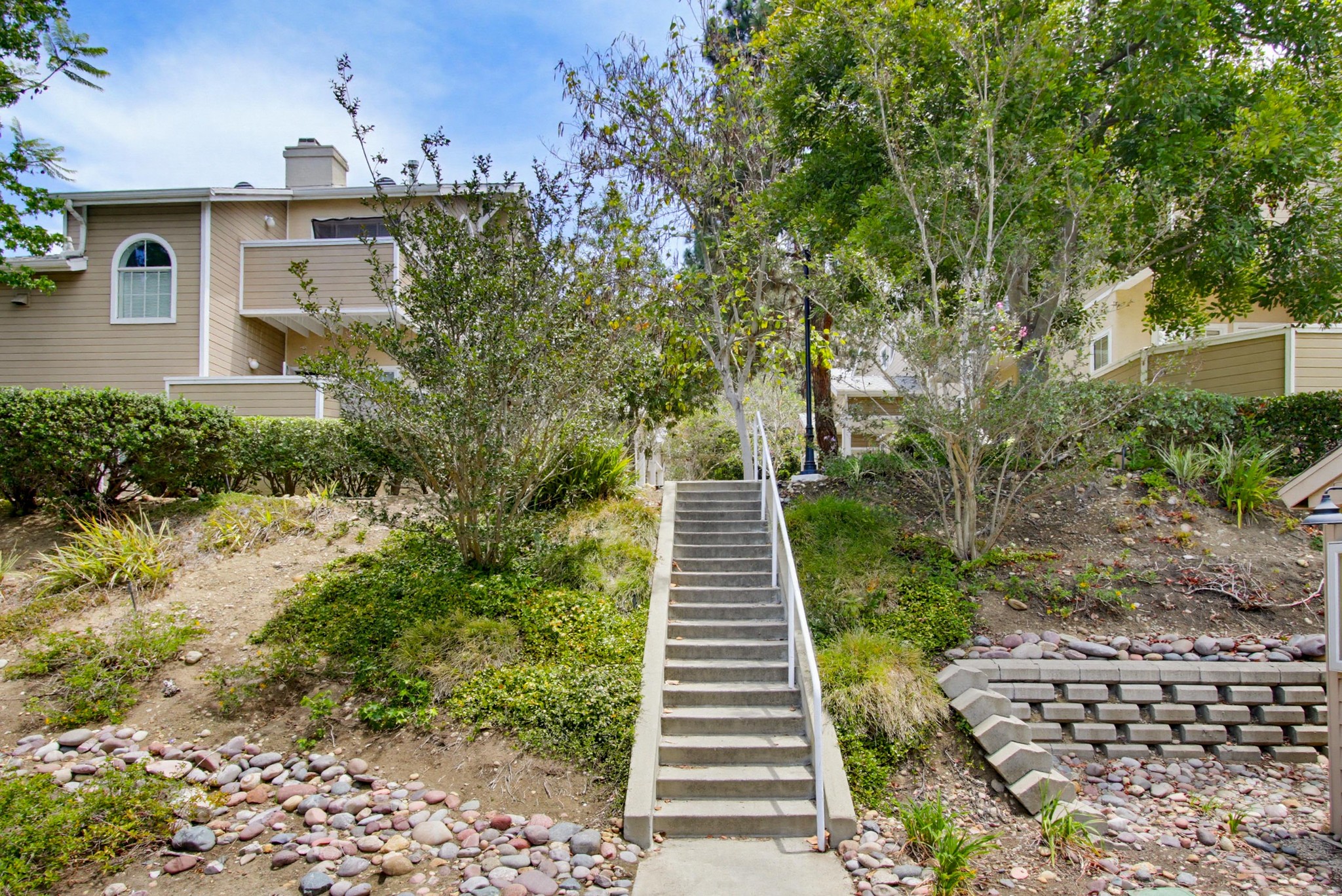 Virtual tour photo 1 of 49 for 9960 Scripps Vista Way Unit 116