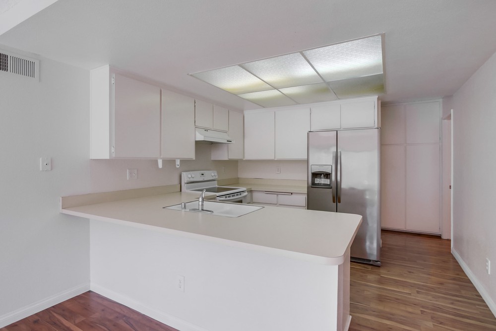 Virtual tour photo 16 of 50 for 9973 Lemonwood Ln