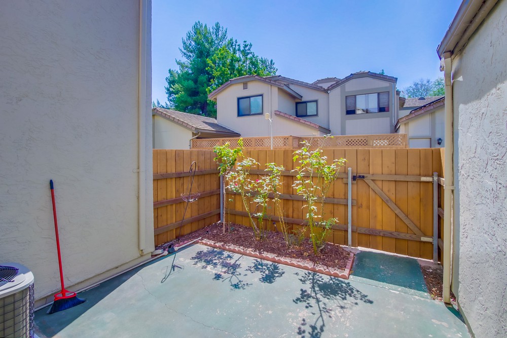 Virtual tour photo 41 of 50 for 9973 Lemonwood Ln