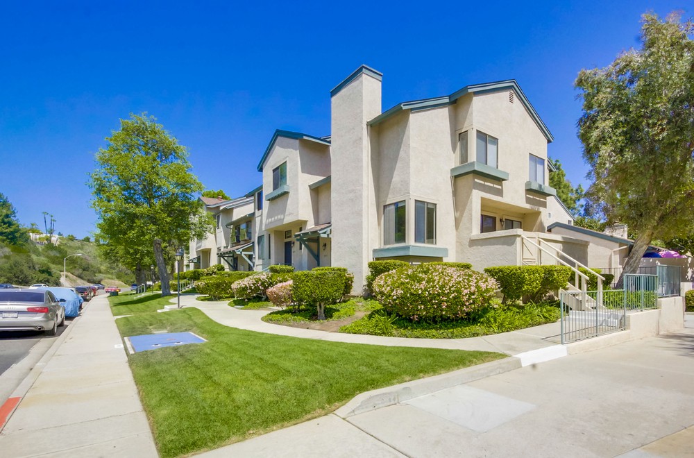 Virtual tour photo 5 of 42 for 9975 Paseo Montril