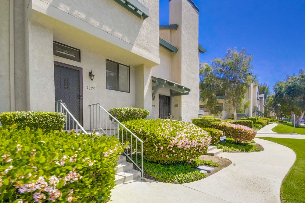 Virtual tour photo 6 of 42 for 9975 Paseo Montril