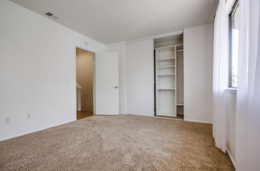 Virtual tour photo 23 of 42 for 9975 Paseo Montril
