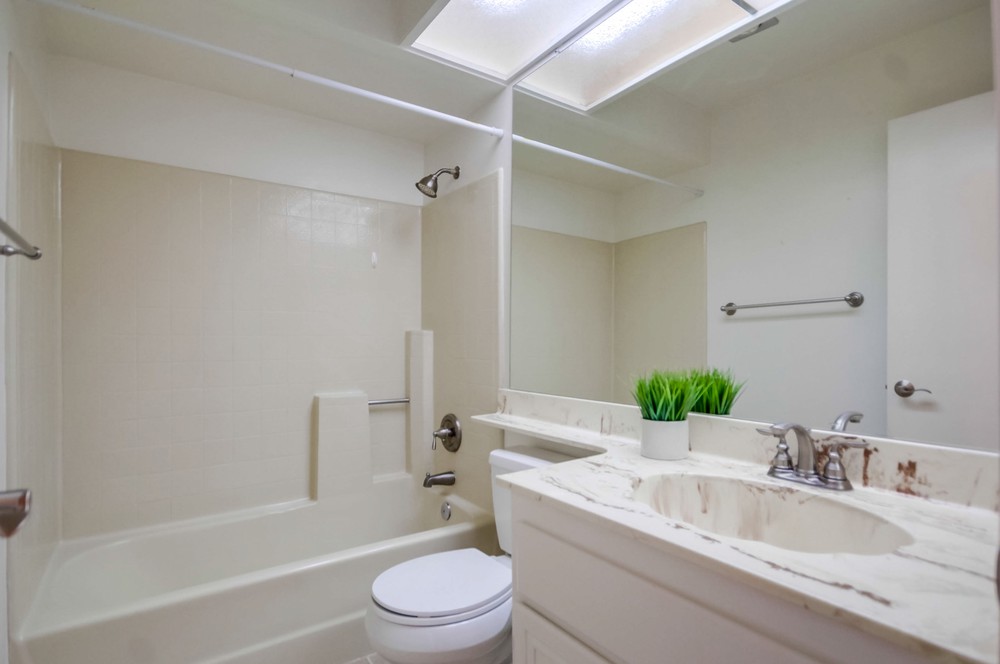Virtual tour photo 25 of 42 for 9975 Paseo Montril