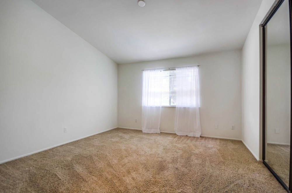 Virtual tour photo 26 of 42 for 9975 Paseo Montril