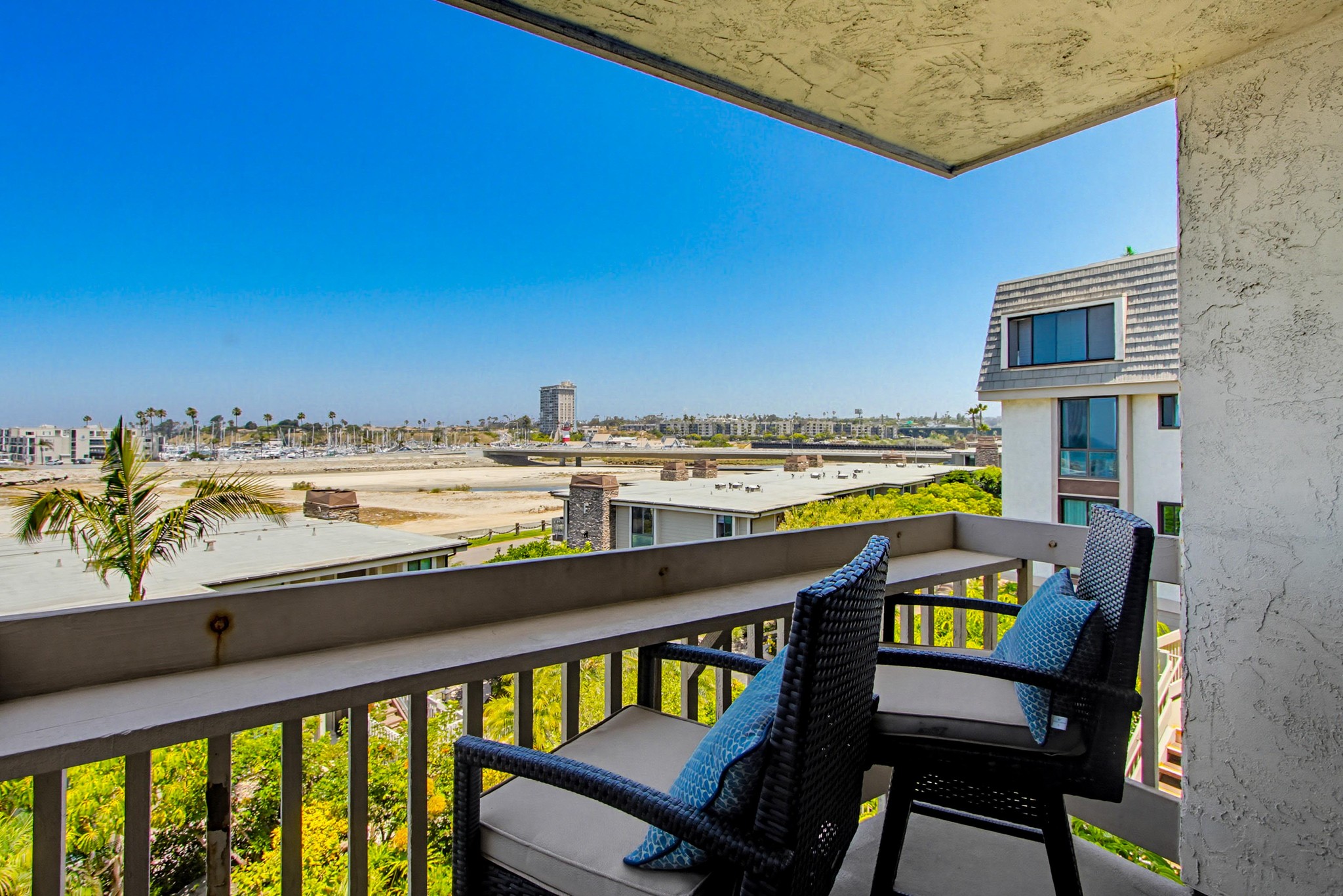Virtual tour photo 25 of 28 for 999 N Pacific St