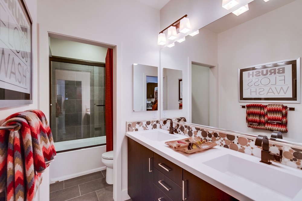 Virtual tour photo 35 of 35 for Aperture Circle