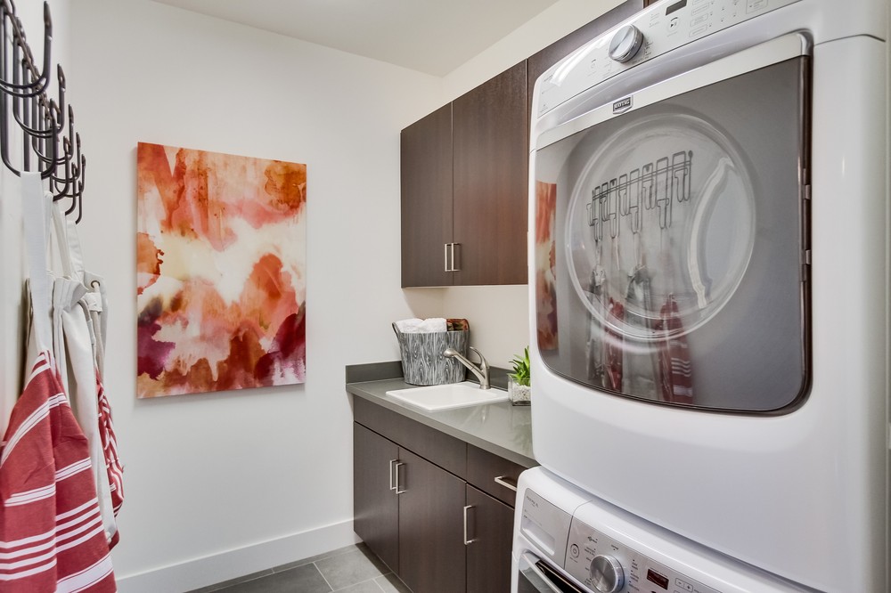 Virtual tour photo 36 of 35 for Aperture Circle