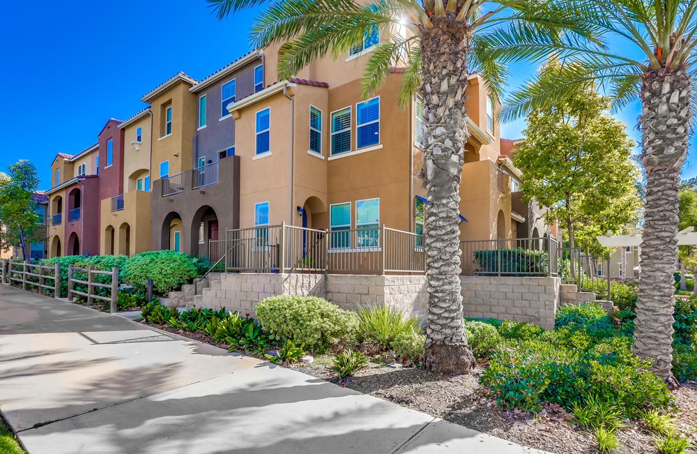 Virtual tour photo 3 of 32 for Aquamarine Rd
