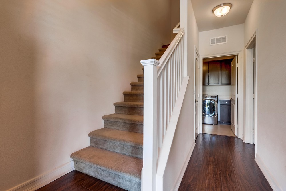 Virtual tour photo 15 of 32 for Aquamarine Rd