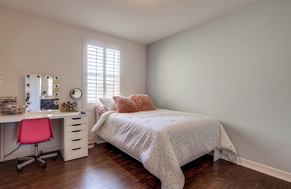 Virtual tour photo 22 of 32 for Aquamarine Rd