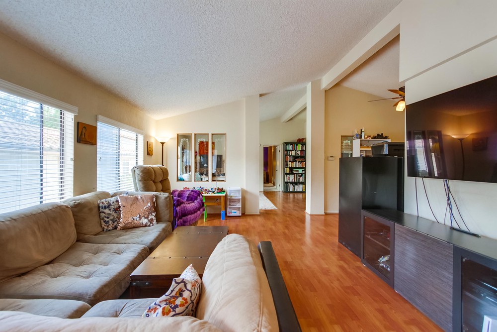 Virtual tour photo 11 of 44 for Avenida Venusto