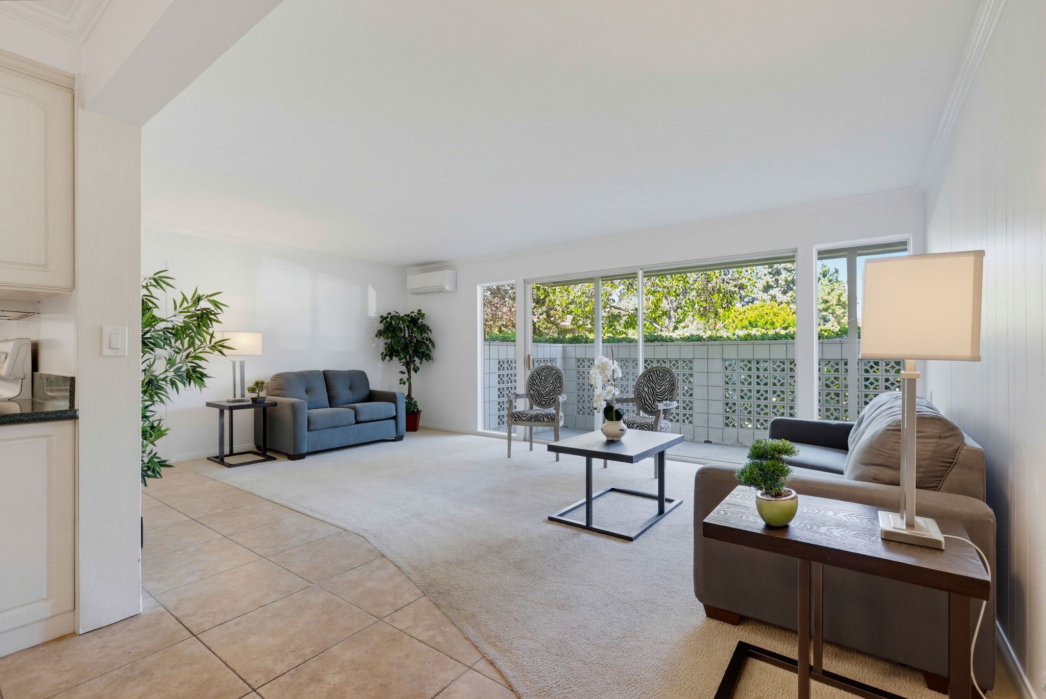 Virtual tour photo 9 of 46 for B325