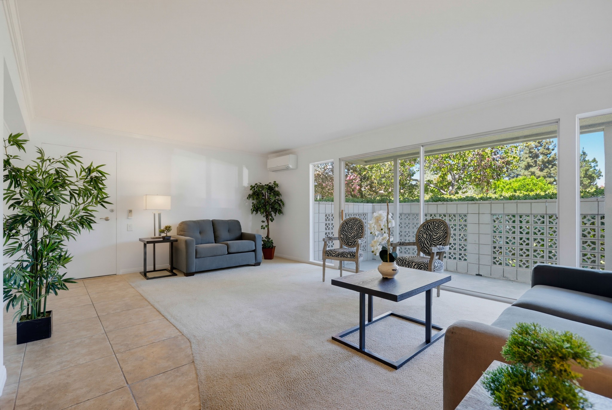 Virtual tour photo 10 of 46 for B325