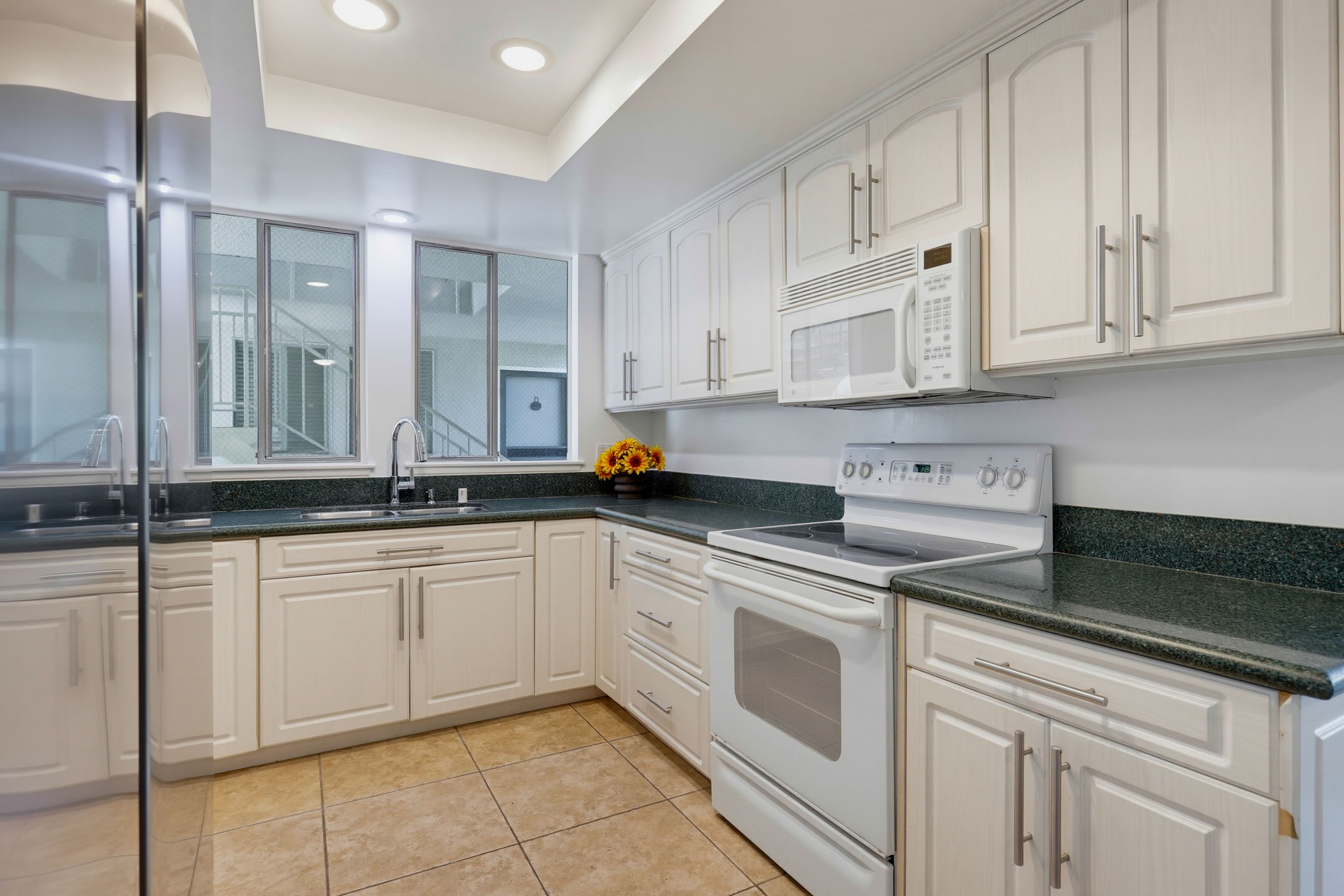 Virtual tour photo 24 of 46 for B325