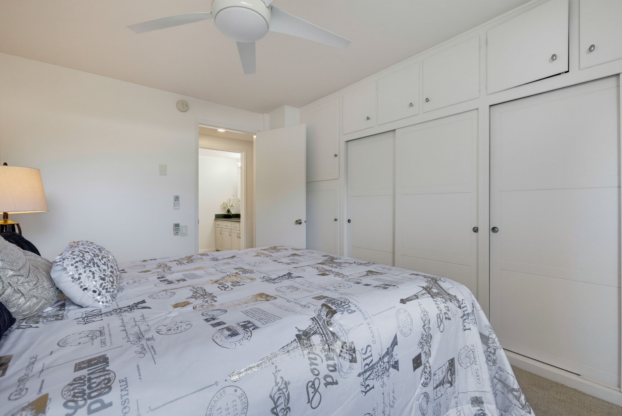 Virtual tour photo 32 of 46 for B325