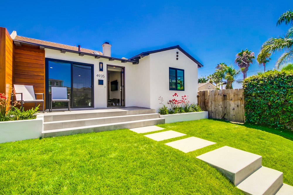 Virtual tour photo 6 of 90 for Bayard St