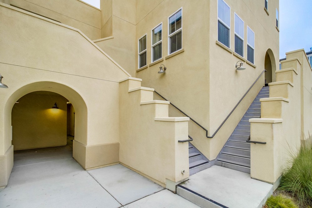 Virtual tour photo 6 of 58 for Beach Grass Ln
