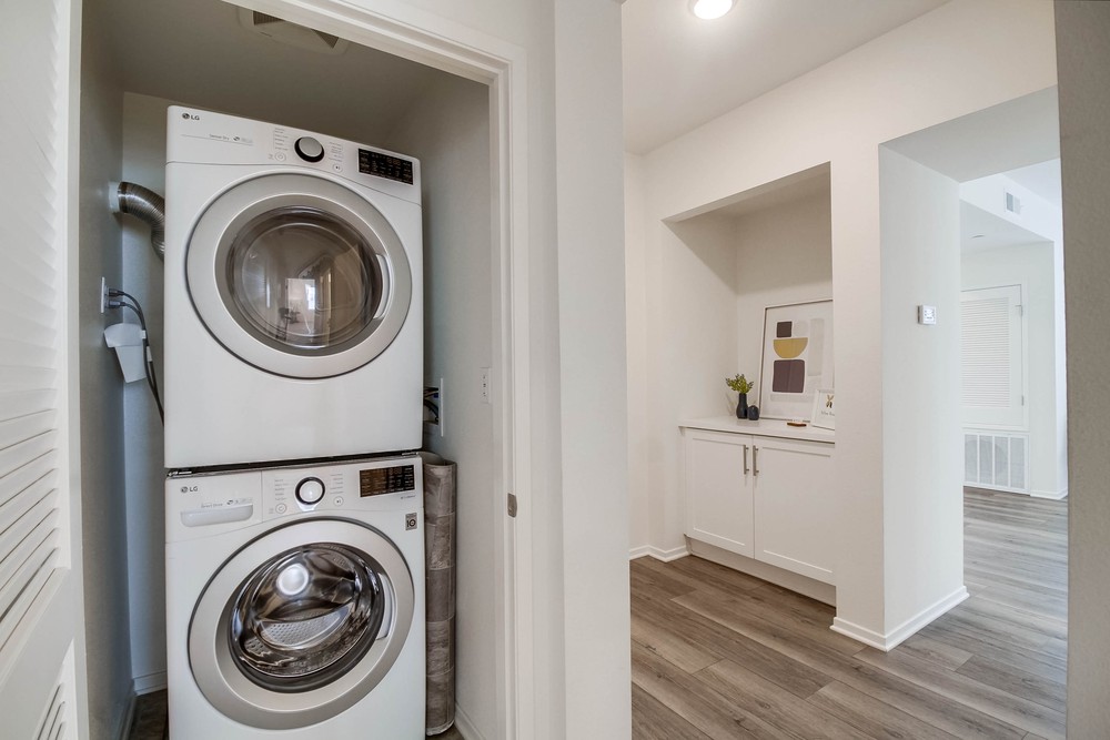 Virtual tour photo 32 of 58 for Beach Grass Ln