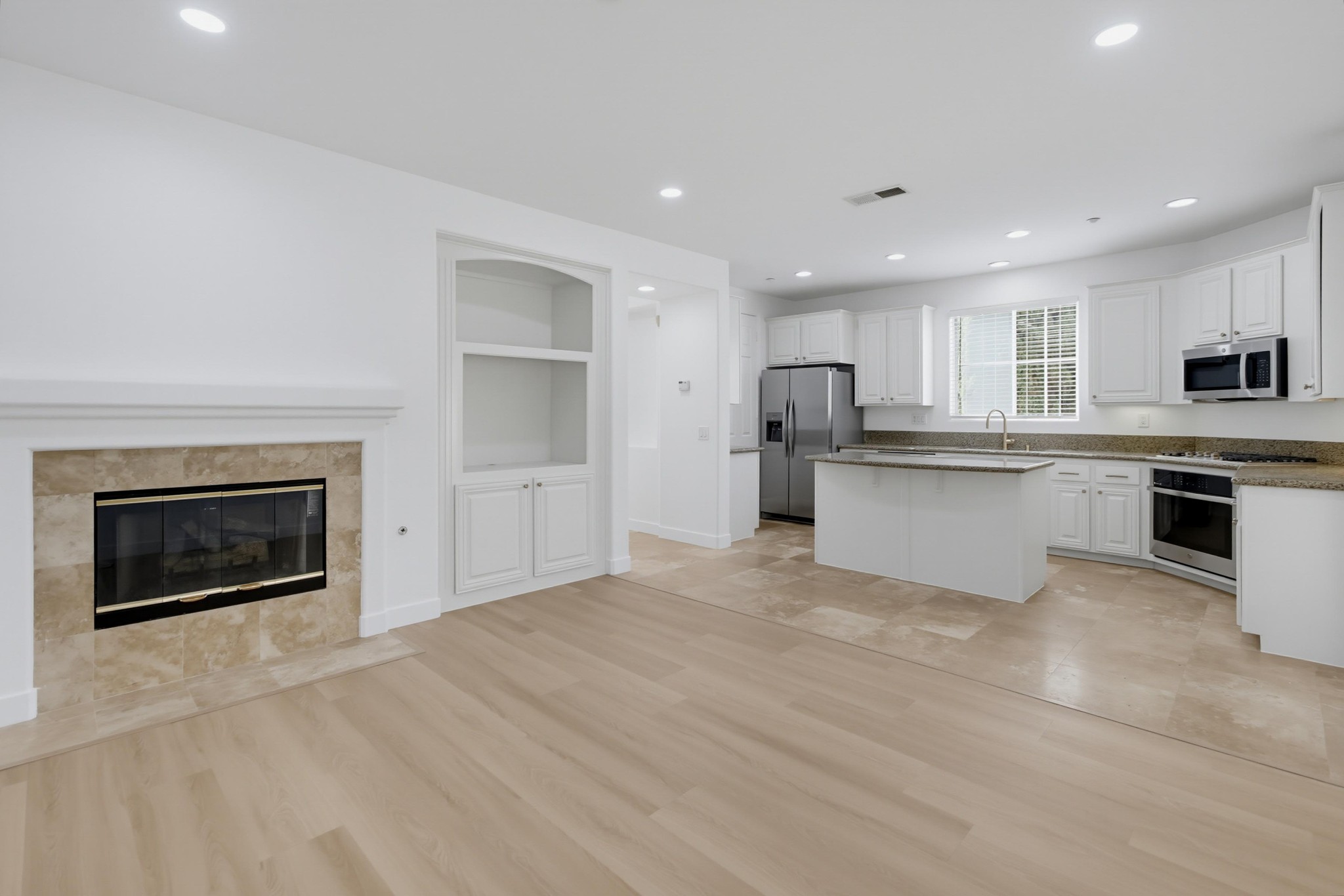 Virtual tour photo 18 of 67 for Bellarado HOA