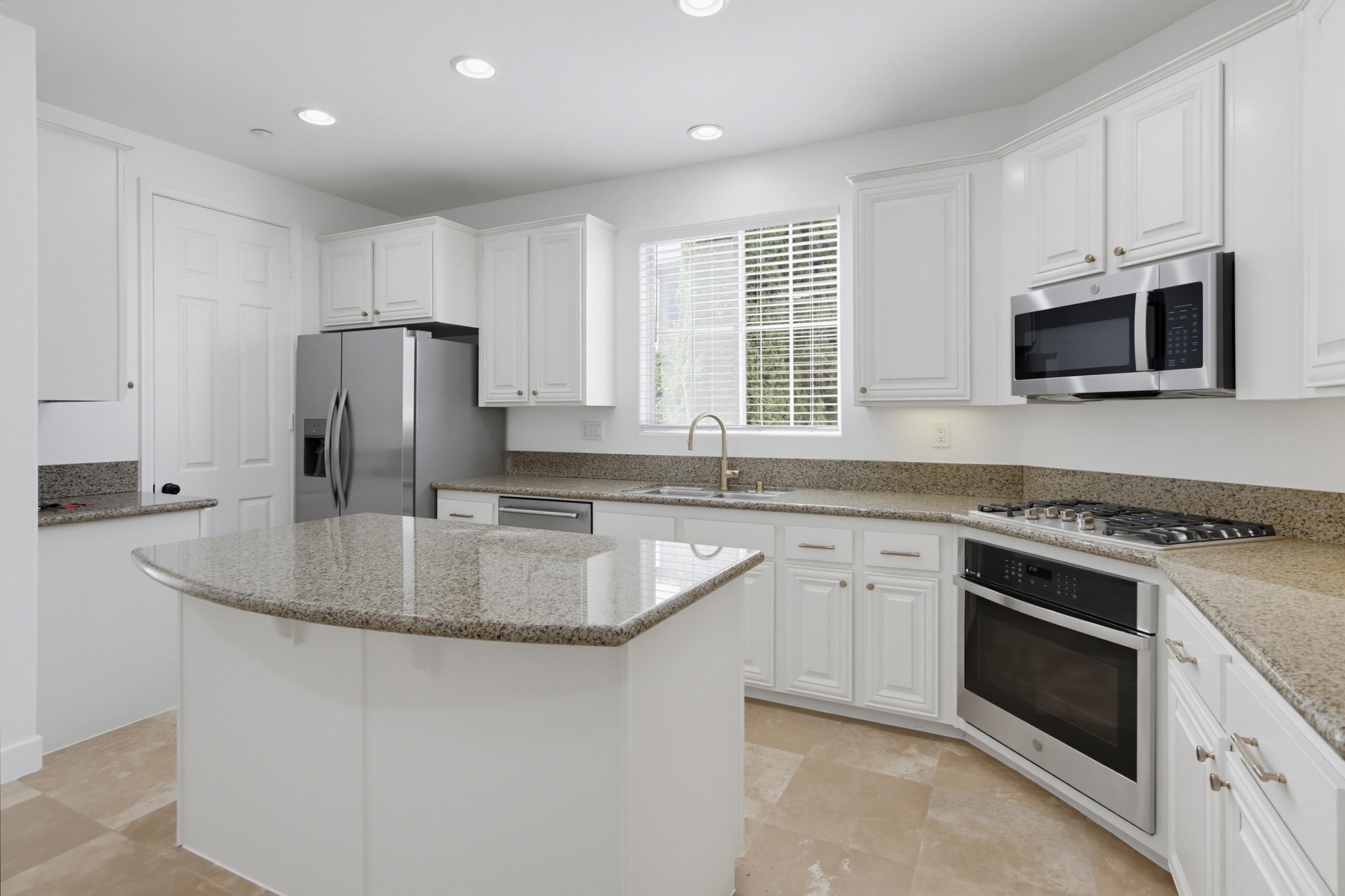 Virtual tour photo 21 of 67 for Bellarado HOA