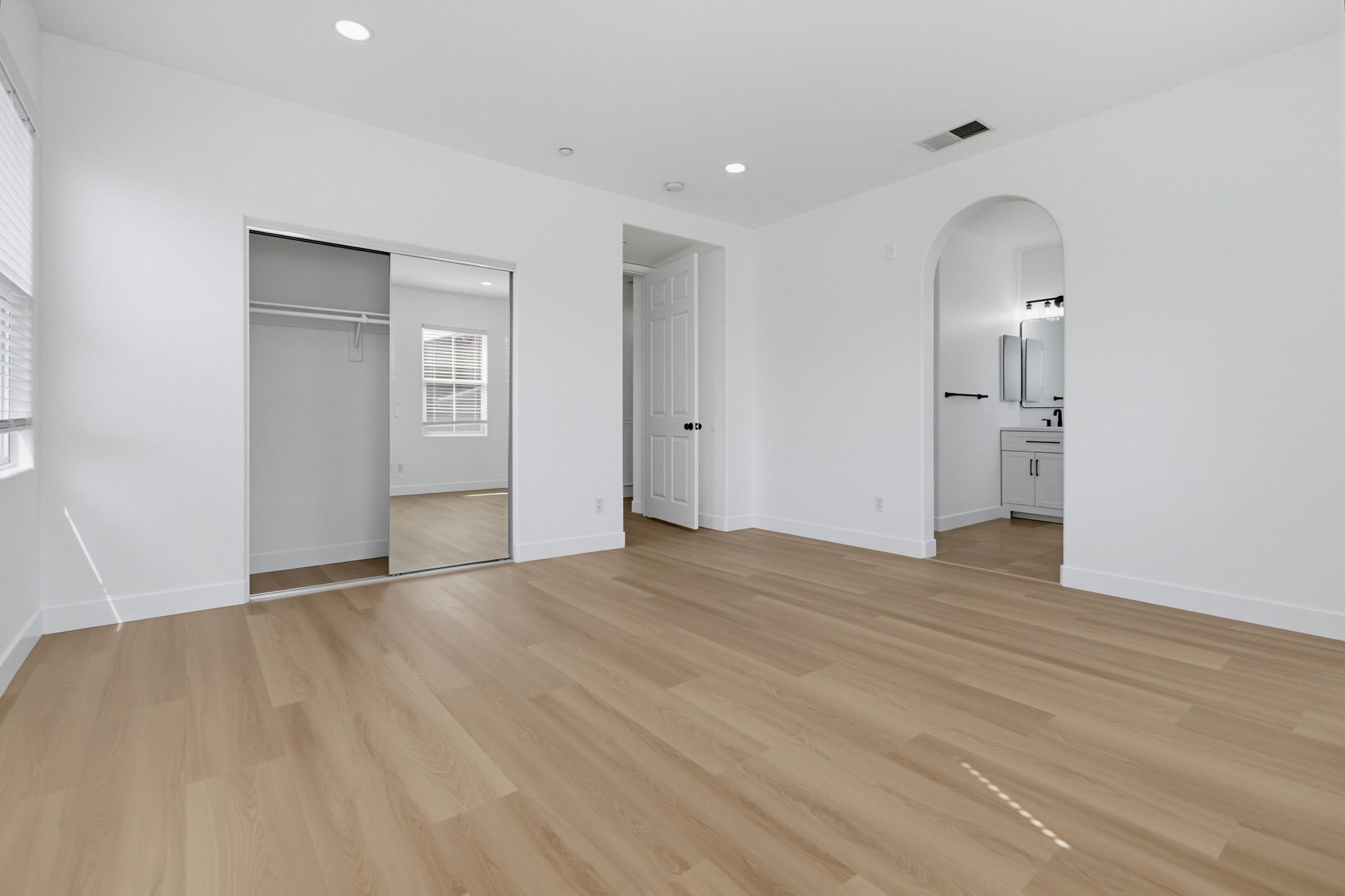 Virtual tour photo 35 of 67 for Bellarado HOA