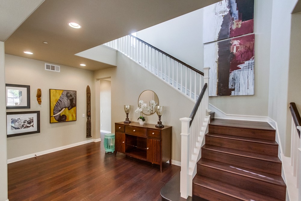 Virtual tour photo 9 of 58 for Blackburn Ln
