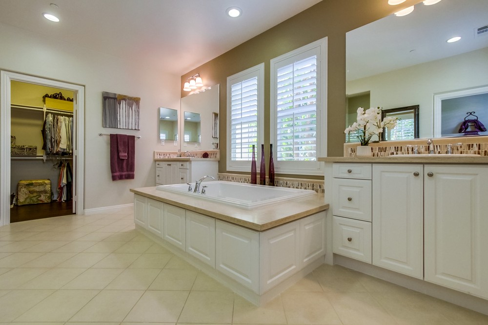 Virtual tour photo 39 of 58 for Blackburn Ln