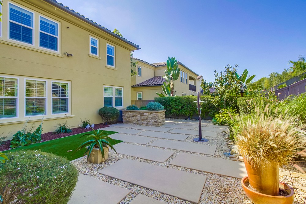 Virtual tour photo 58 of 58 for Blackburn Ln