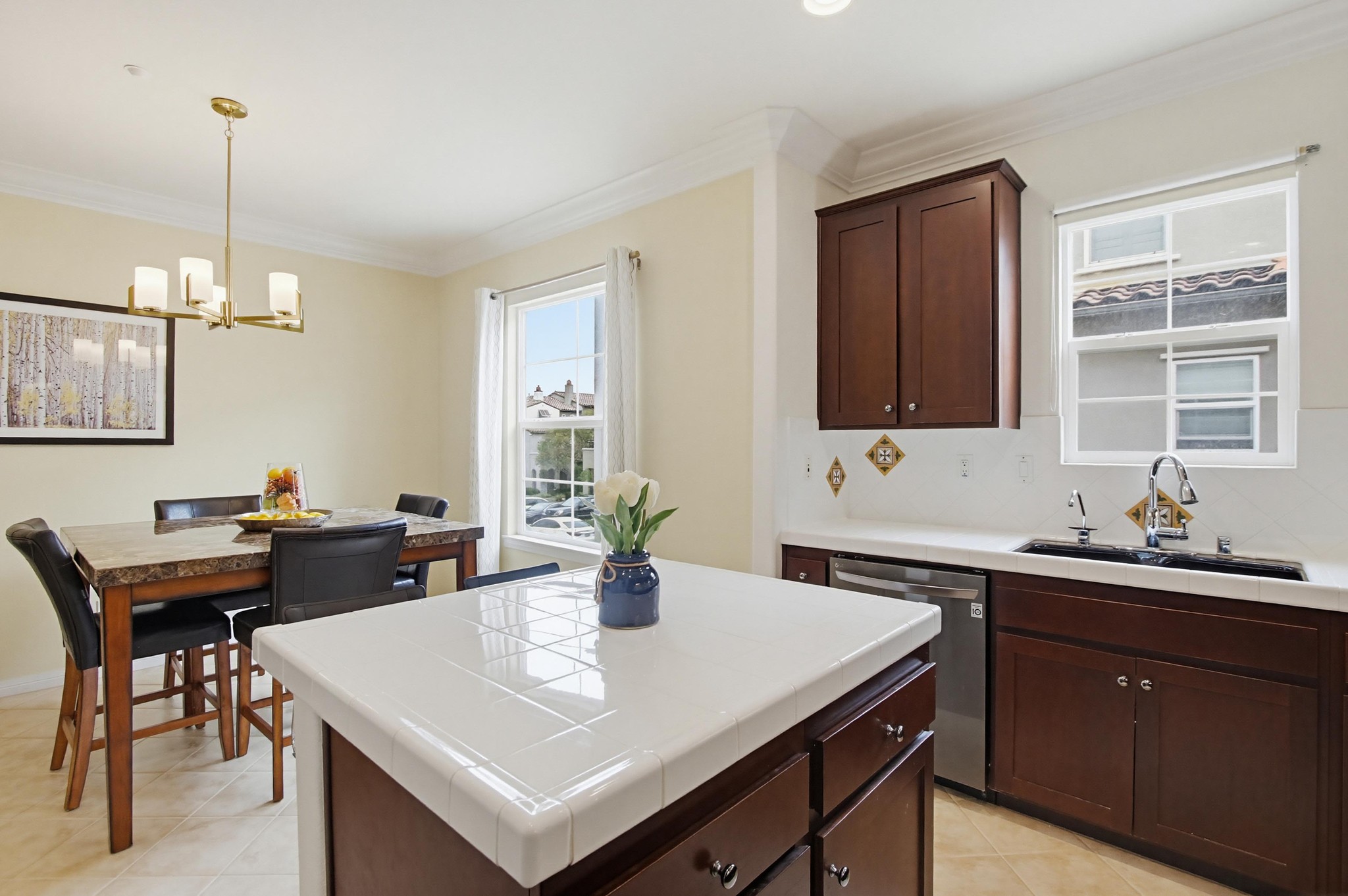 Virtual tour photo 13 of 37 for Building 25