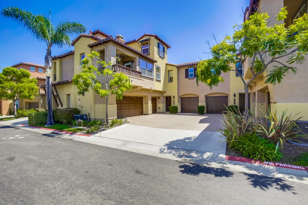 Virtual tour photo 19 of 32 for Escala Way