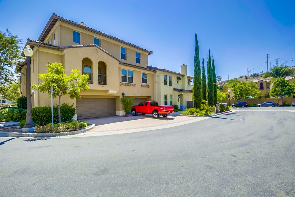 Virtual tour photo 23 of 32 for Escala Way
