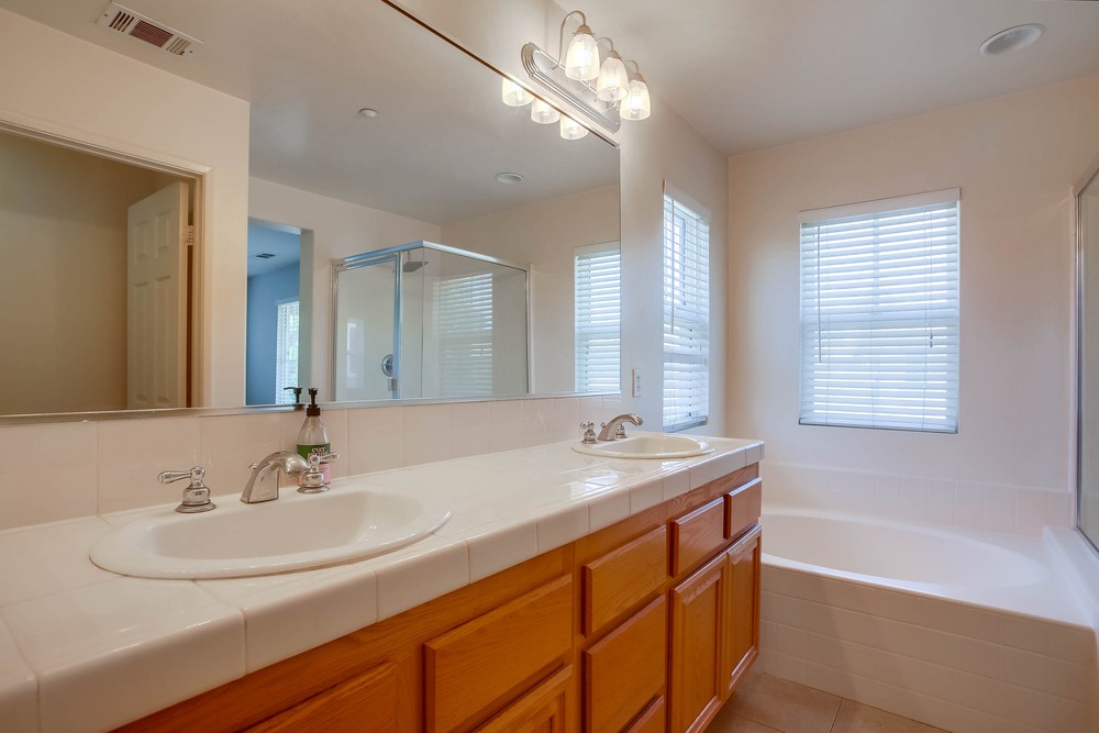 Virtual tour photo 26 of 50 for Fieldthorn St