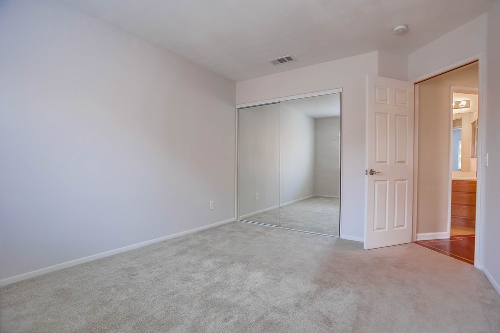 Virtual tour photo 33 of 50 for Fieldthorn St