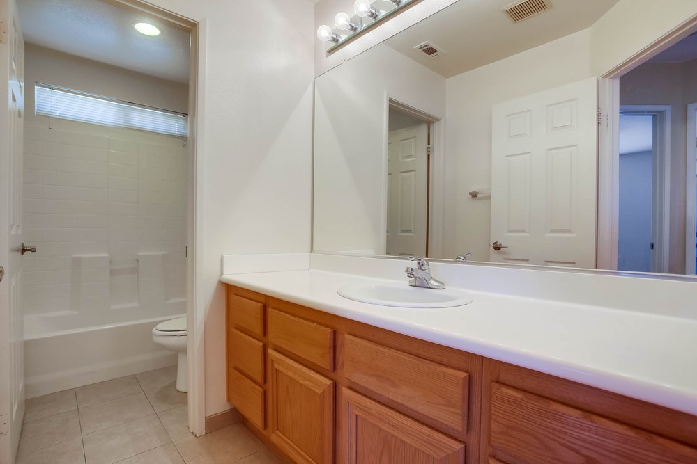 Virtual tour photo 38 of 50 for Fieldthorn St